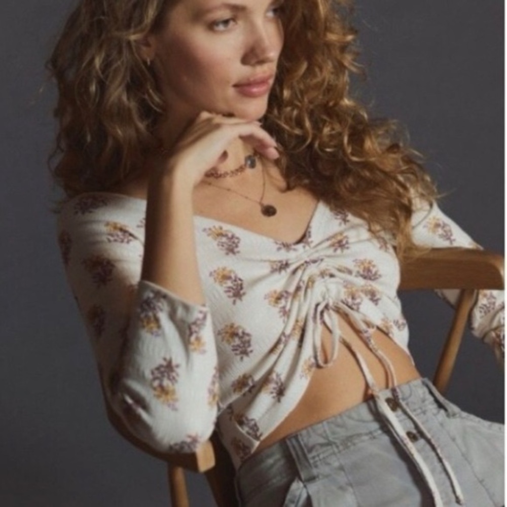 Anthropologie Sabrina Cinched Top🤍